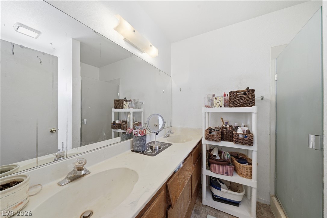 6728 Wenatchee Drive Las Vegas NV 89107