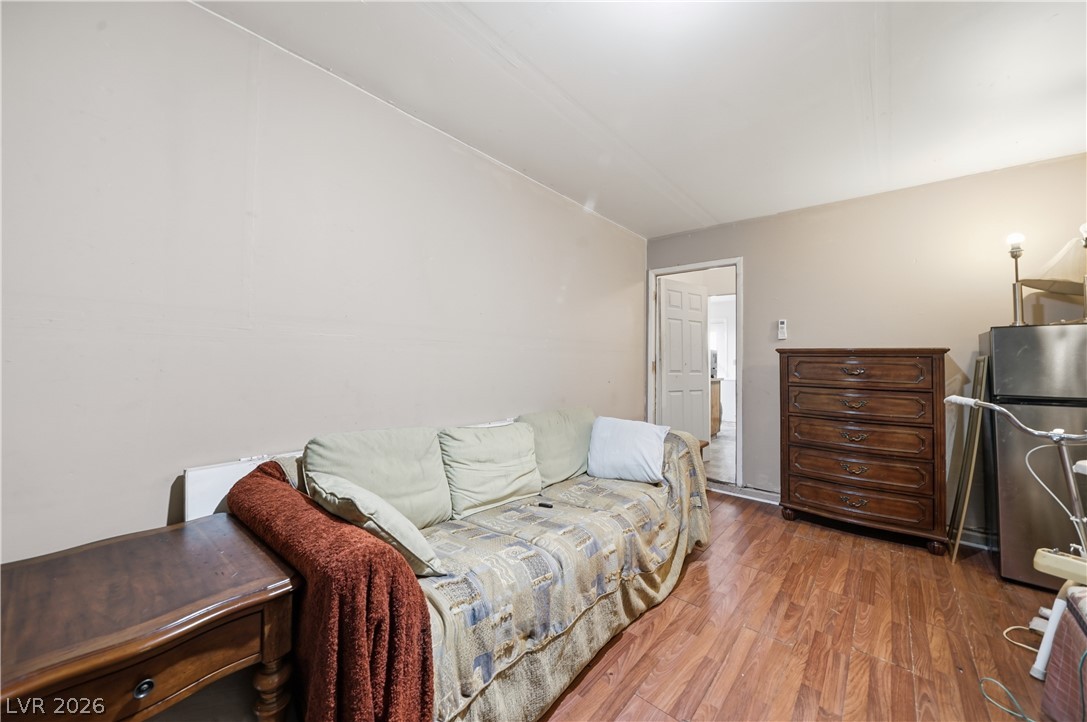 6728 Wenatchee Drive Las Vegas NV 89107