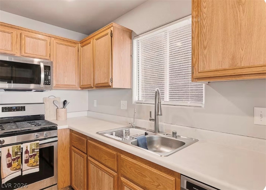 3651 Starry Beach Avenue Las Vegas NV 89115