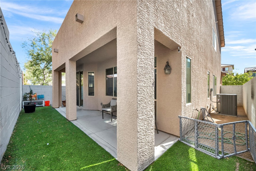 10815 Henesco Bay Street Las Vegas NV 89179