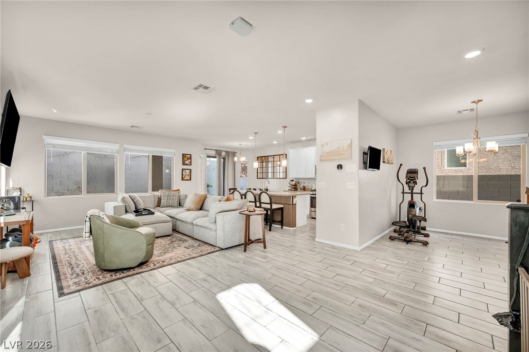 10815 Henesco Bay Street Las Vegas NV 89179