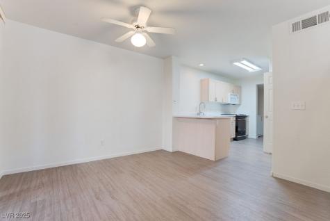 9672 Gunsmith Drive Las Vegas NV 89123