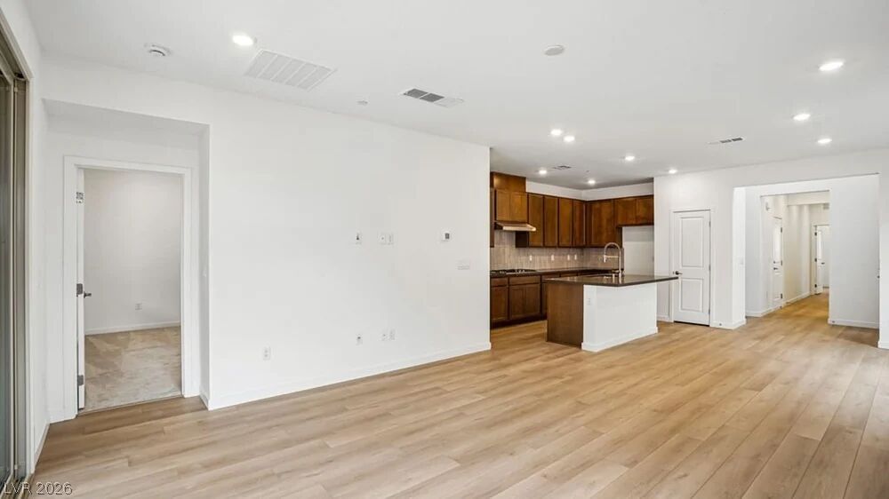 42 Via Montoro Henderson NV 89011