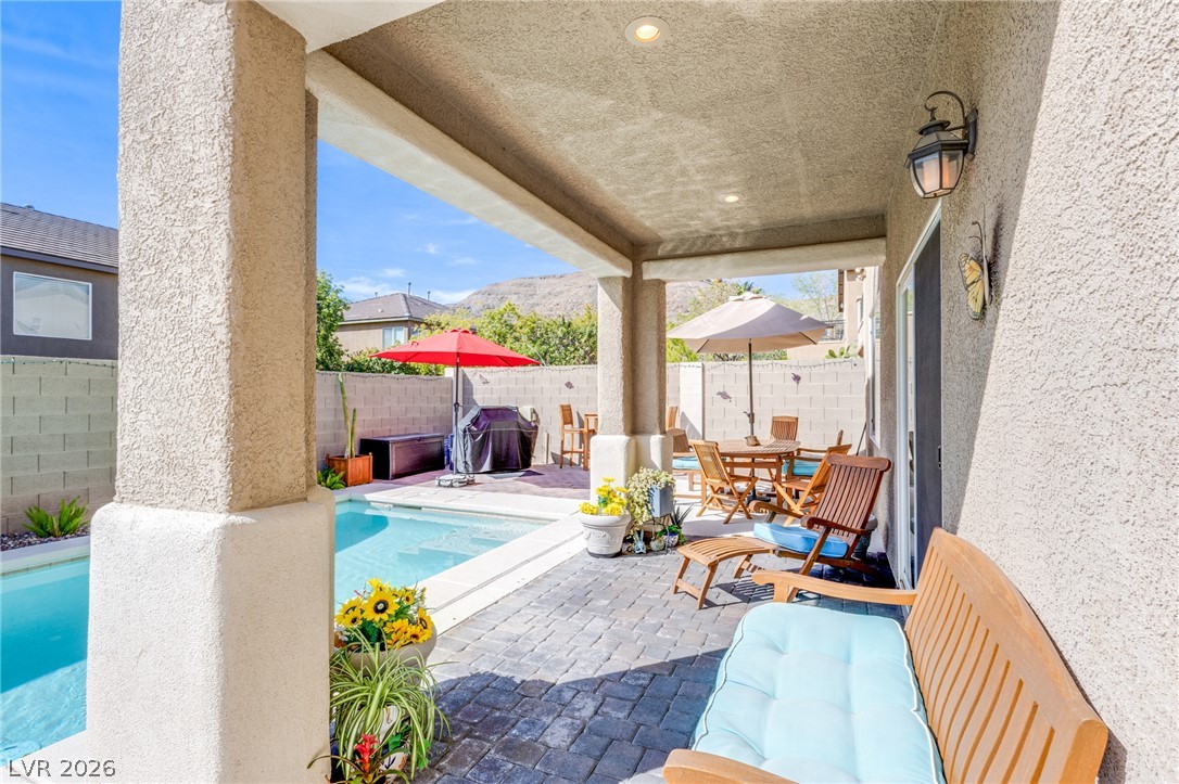 10067 Cranbrook Falls Court Las Vegas NV 89148