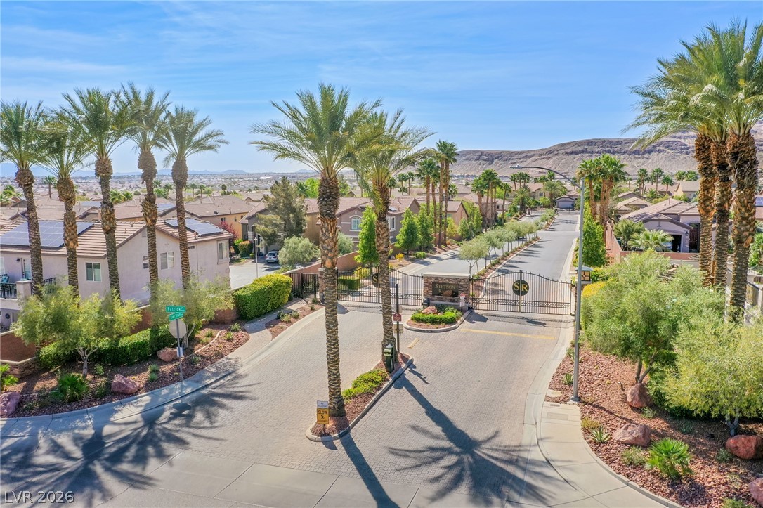 10067 Cranbrook Falls Court Las Vegas NV 89148