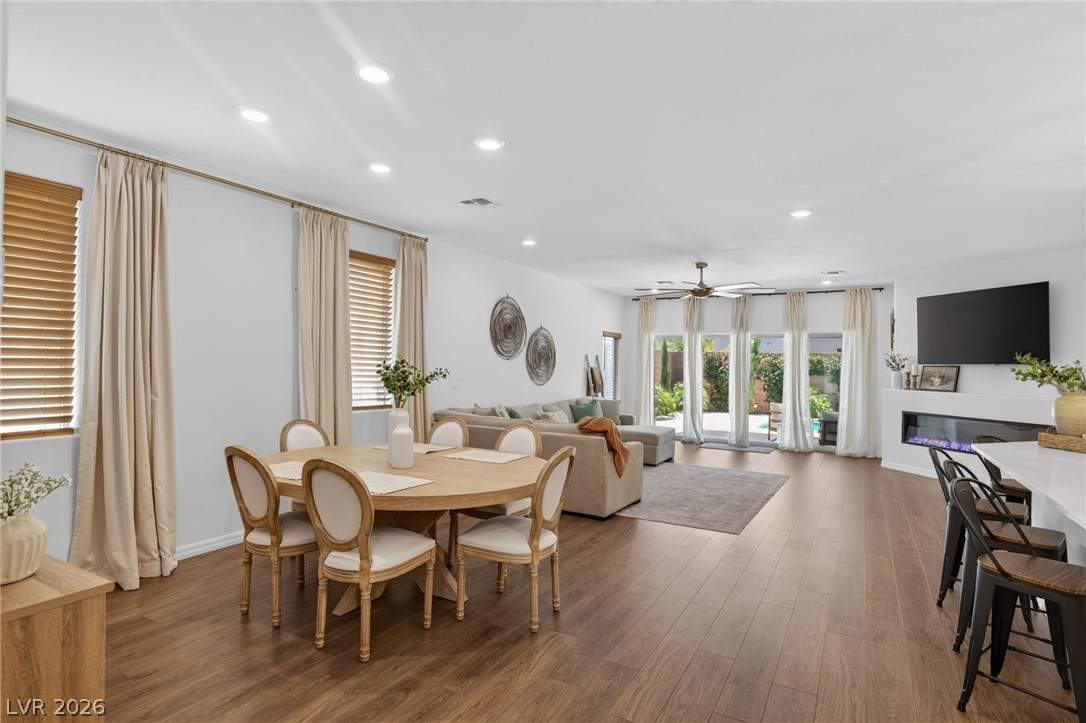 6525 Twin Brooks Avenue Las Vegas NV 89139