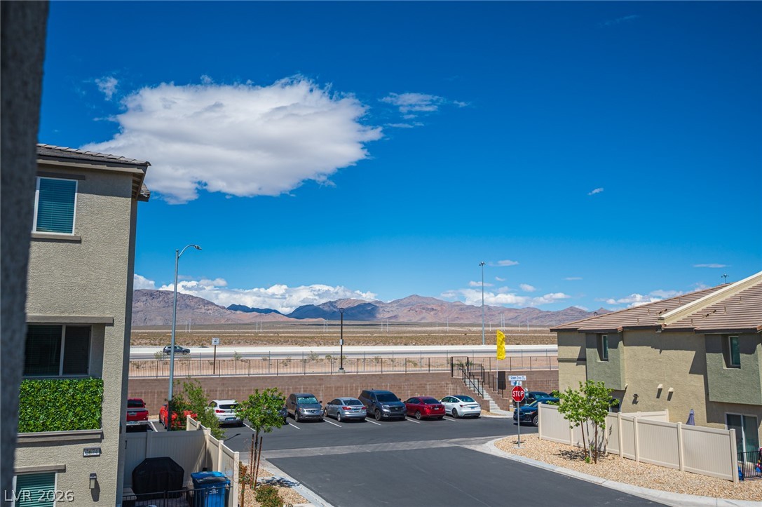 2673 Champagne Gold Avenue North Las Vegas NV 89086