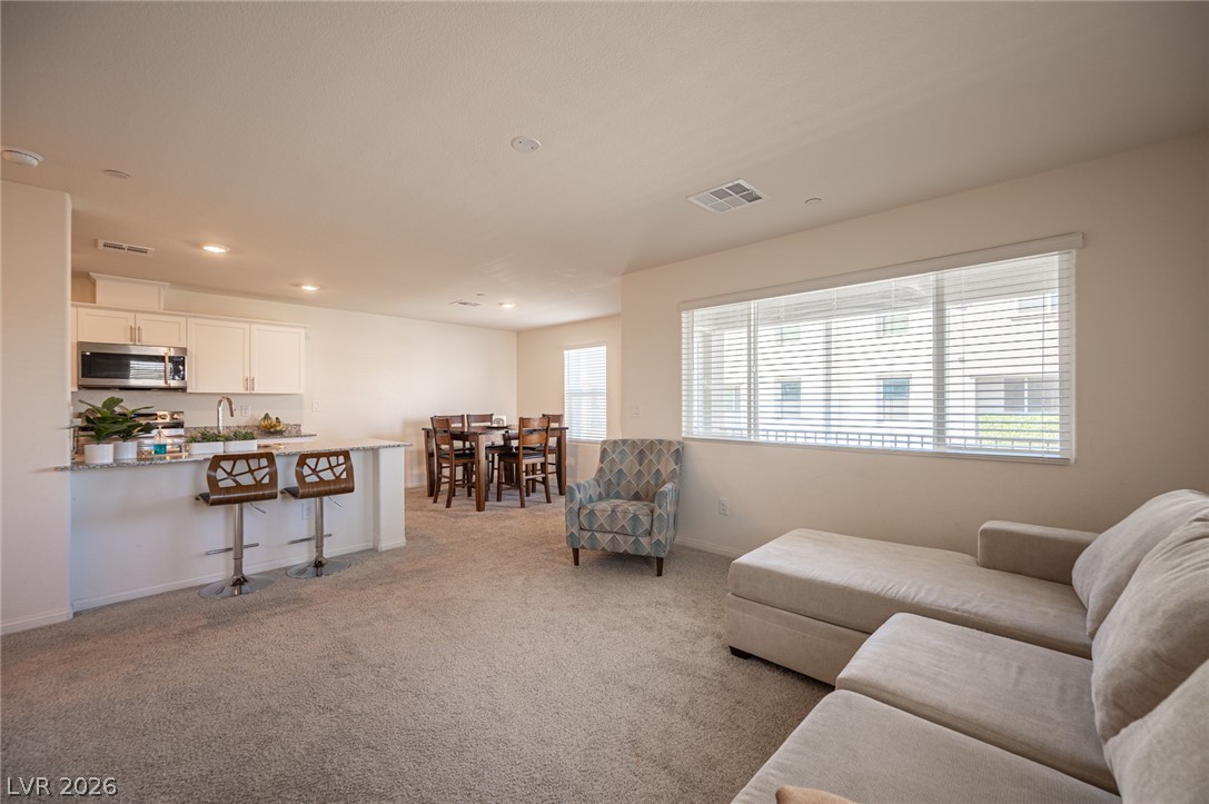 2673 Champagne Gold Avenue North Las Vegas NV 89086