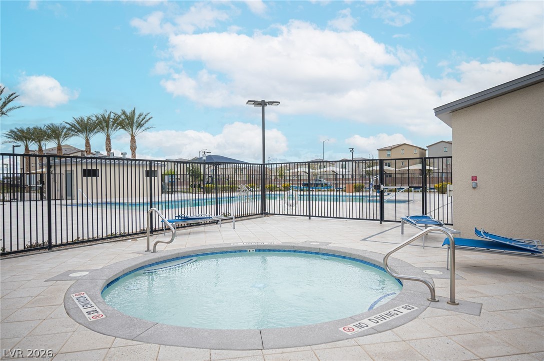 2673 Champagne Gold Avenue North Las Vegas NV 89086