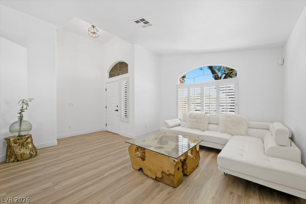 1601 Diamond Oaks Court Las Vegas NV 89117