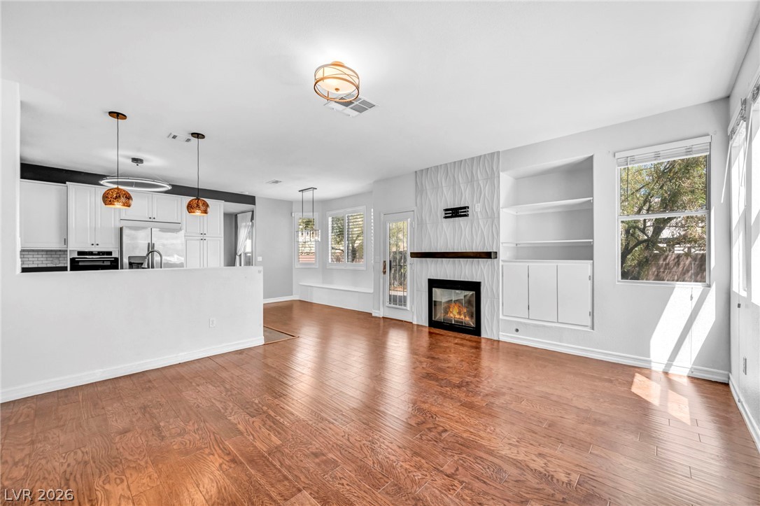 1004 Washington Oaks Street Las Vegas NV 89128