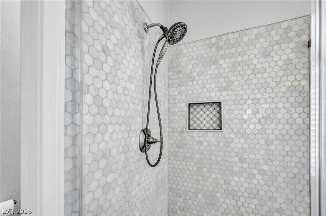1004 Washington Oaks Street Las Vegas NV 89128