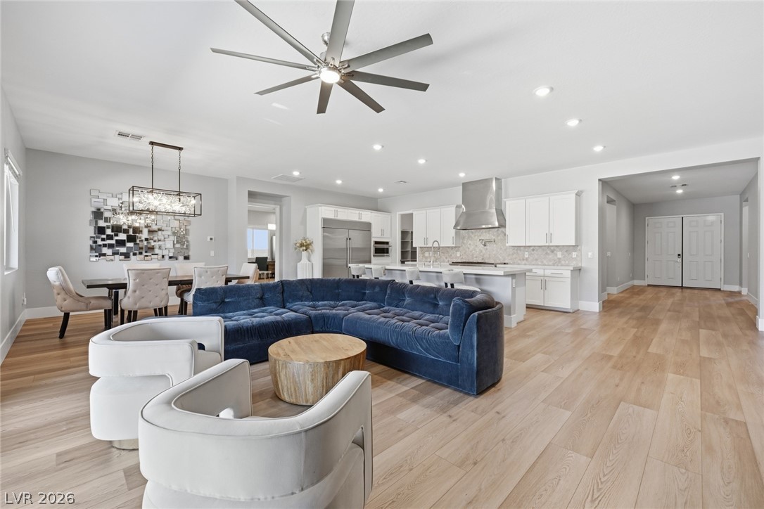 4272 Carter Reign Avenue Las Vegas NV 89141