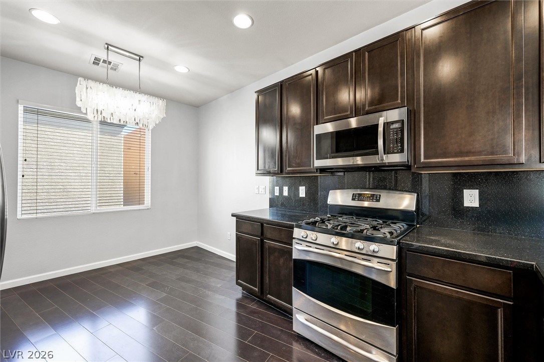 9386 Hopcroft Avenue Las Vegas NV 89178