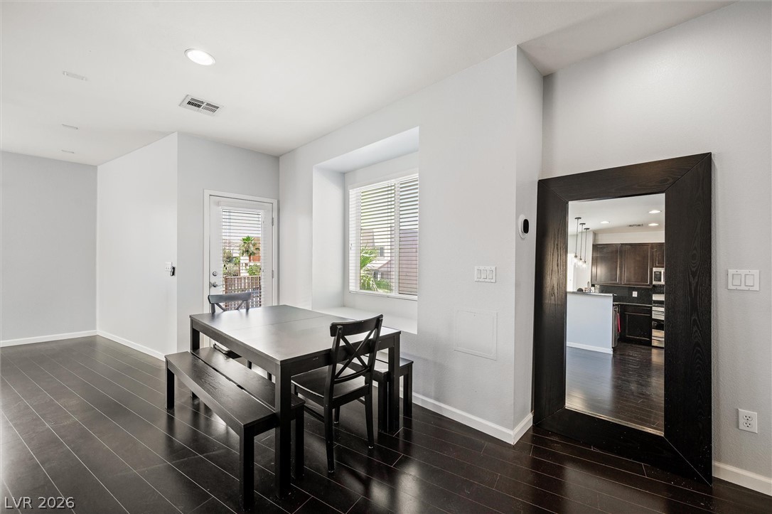 9386 Hopcroft Avenue Las Vegas NV 89178