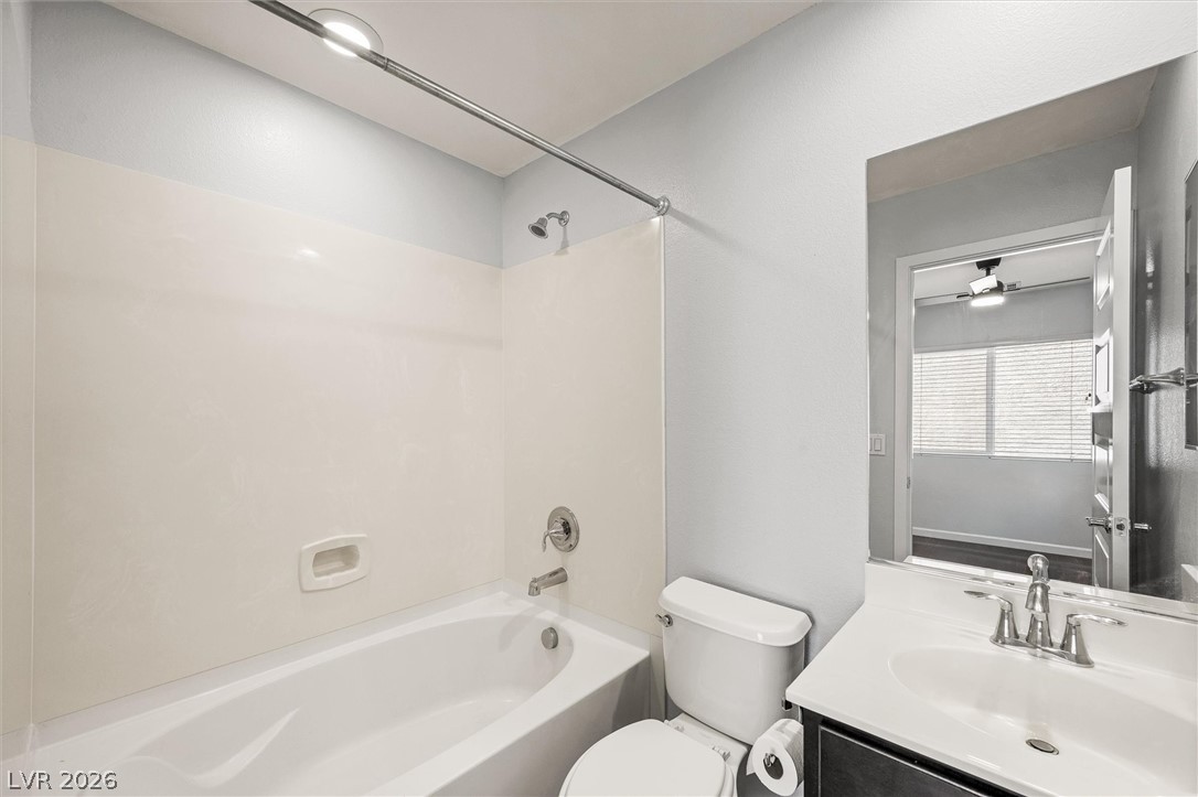 9386 Hopcroft Avenue Las Vegas NV 89178