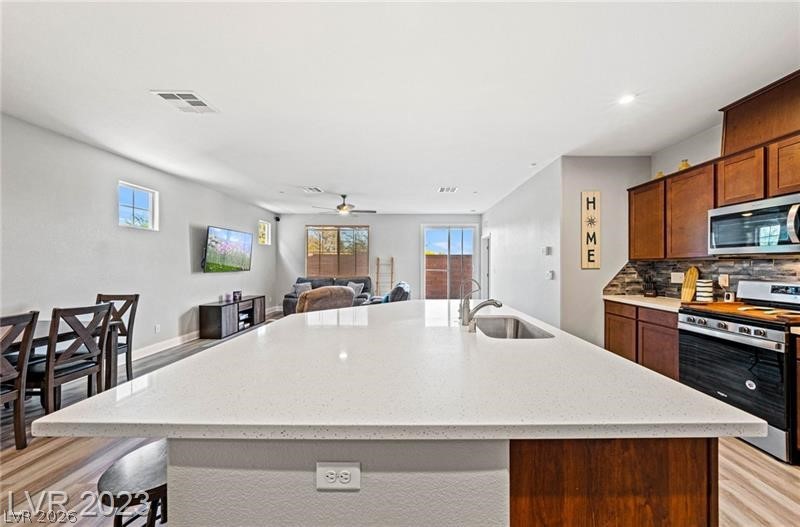 4278 Eagle Island Las Vegas NV 89130