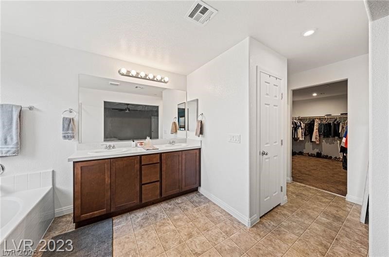 4278 Eagle Island Las Vegas NV 89130