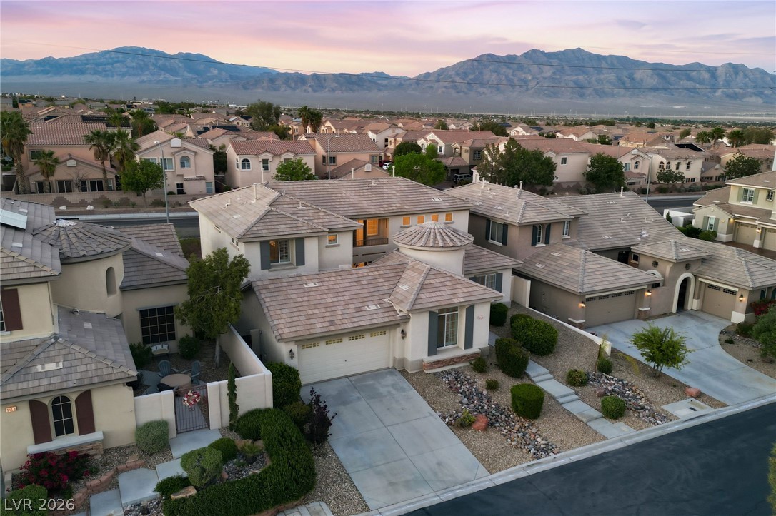 9456 Bluff Ledge Avenue Las Vegas NV 89149