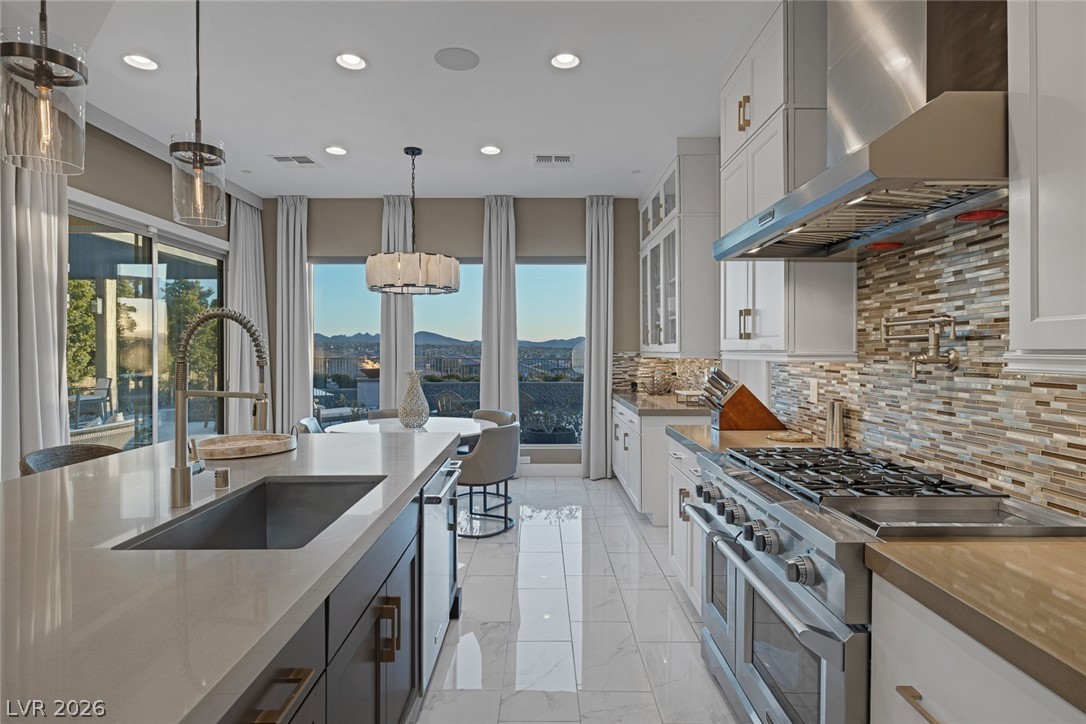 2171 King Crest Court Henderson NV 89052