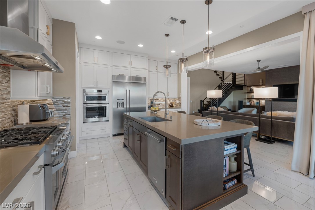 2171 King Crest Court Henderson NV 89052