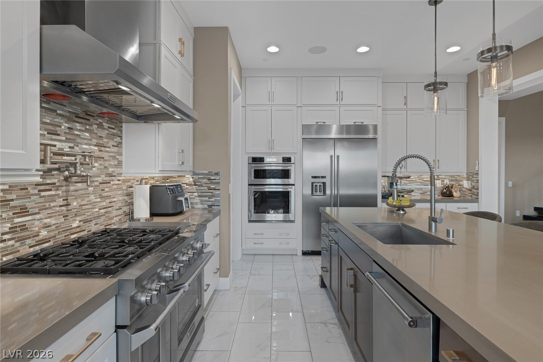 2171 King Crest Court Henderson NV 89052