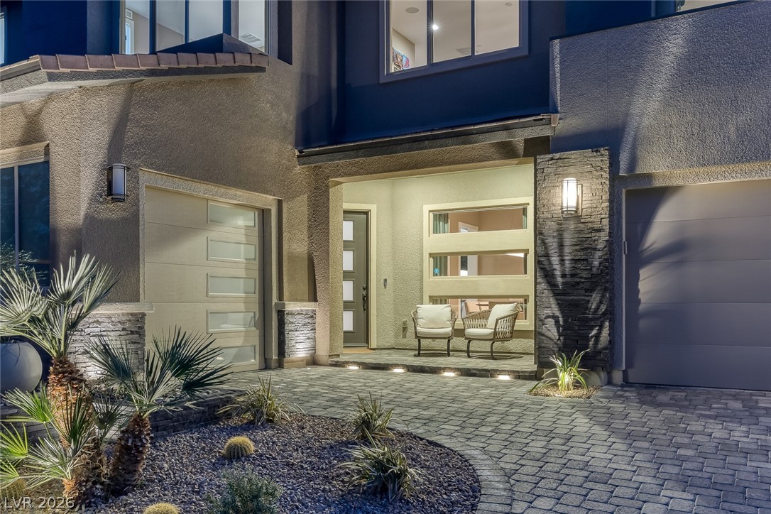 2171 King Crest Court Henderson NV 89052
