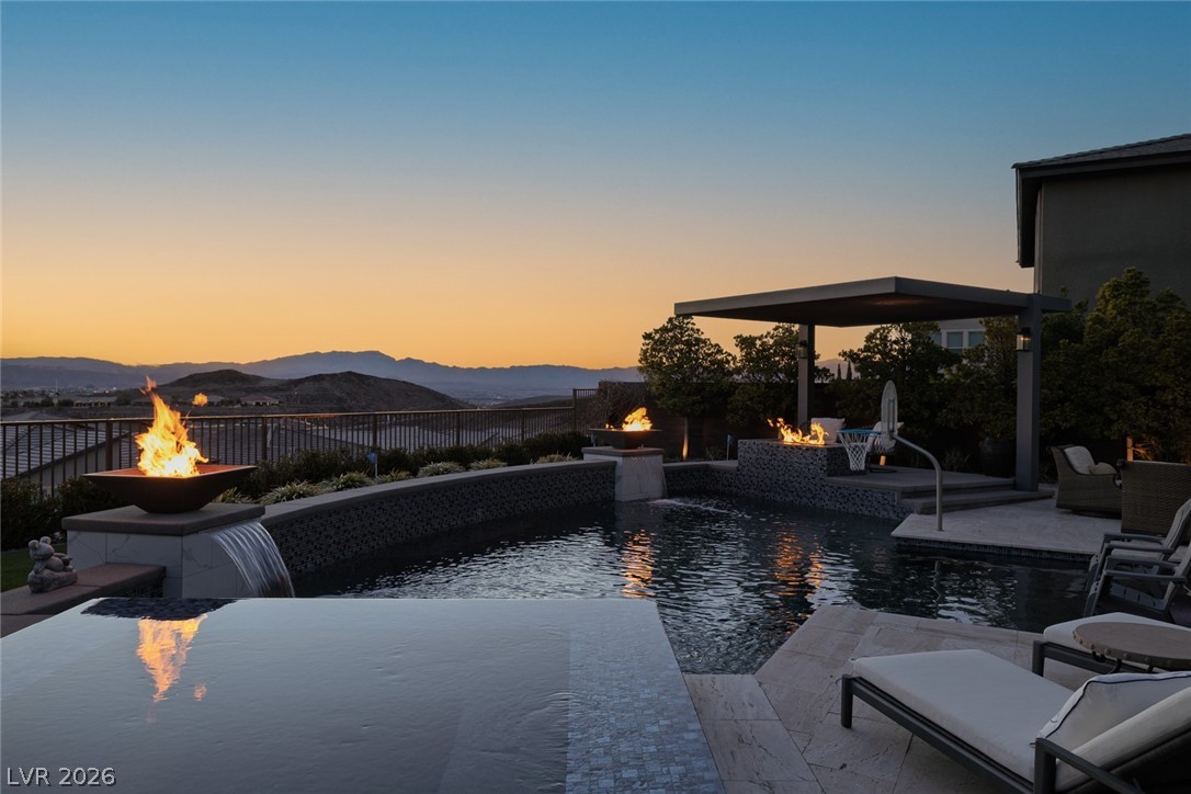 2171 King Crest Court Henderson NV 89052