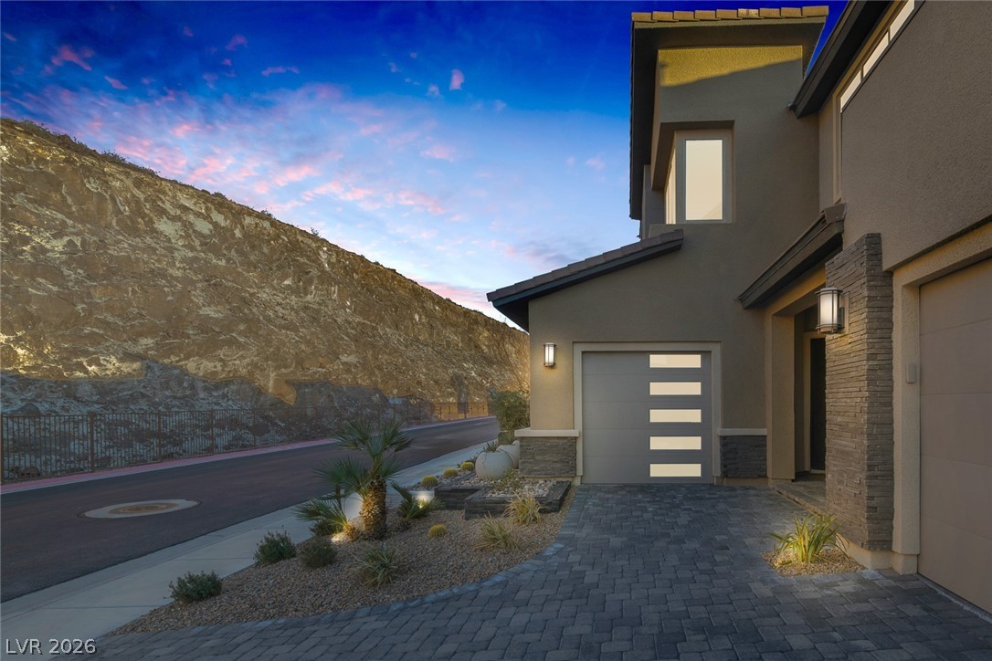2171 King Crest Court Henderson NV 89052
