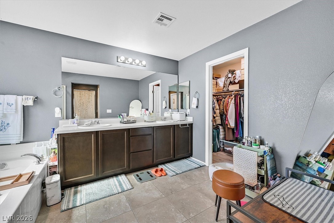 10593 Giant Cardon Street Las Vegas NV 89179