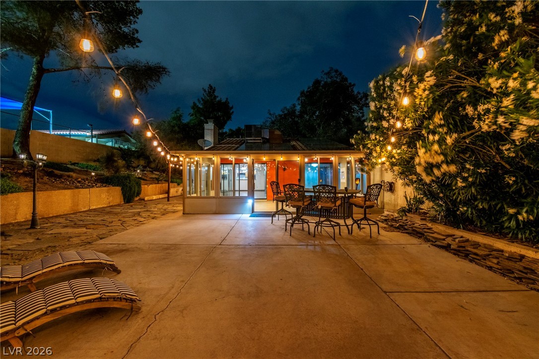 2457 Swan Lane Las Vegas NV 89121