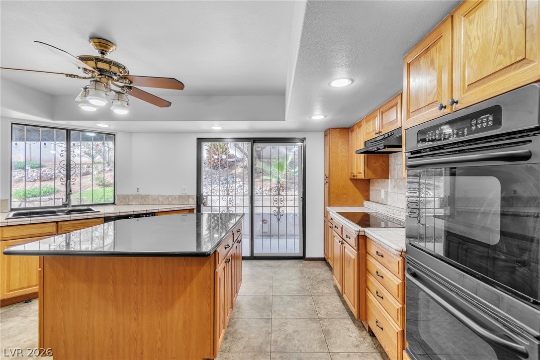 2457 Swan Lane Las Vegas NV 89121