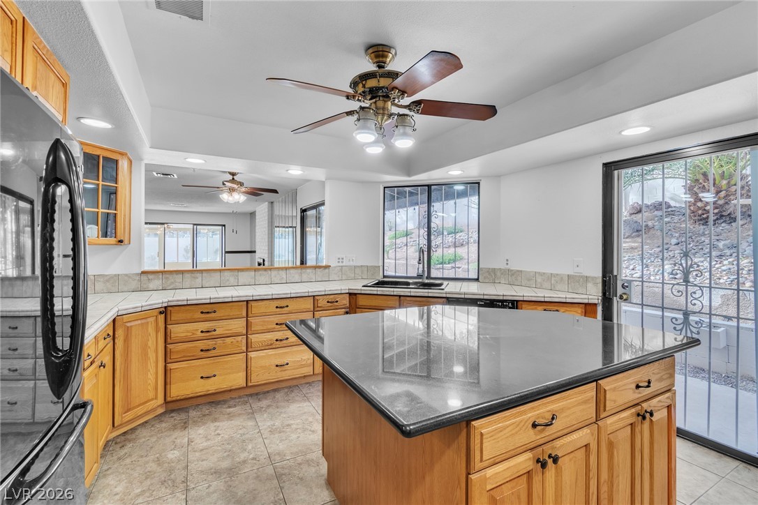 2457 Swan Lane Las Vegas NV 89121