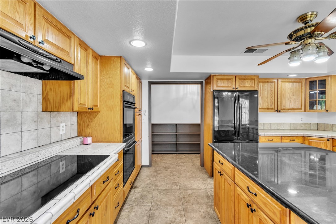 2457 Swan Lane Las Vegas NV 89121