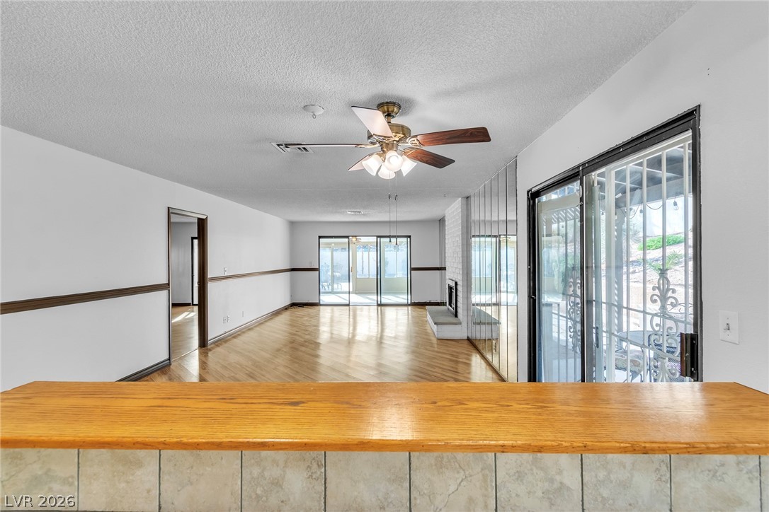 2457 Swan Lane Las Vegas NV 89121