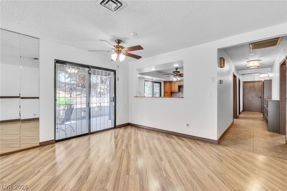 2457 Swan Lane Las Vegas NV 89121