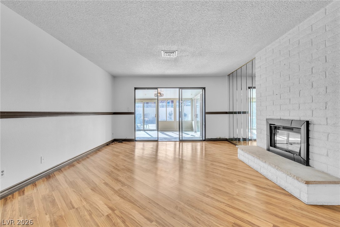 2457 Swan Lane Las Vegas NV 89121