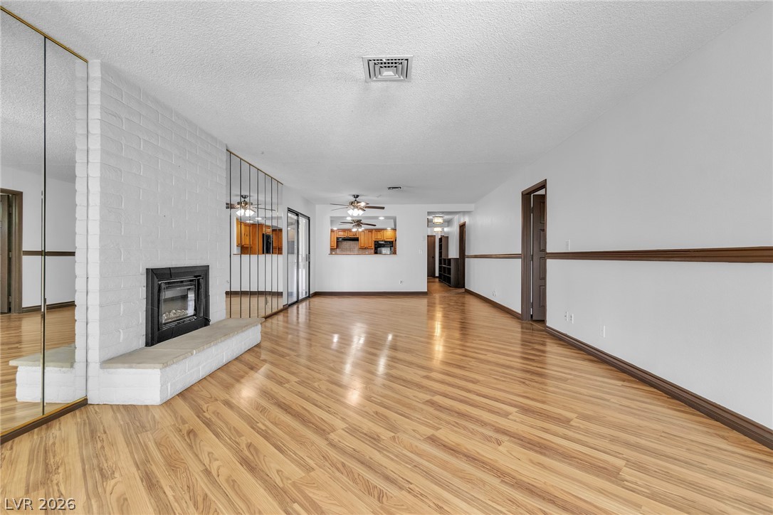 2457 Swan Lane Las Vegas NV 89121