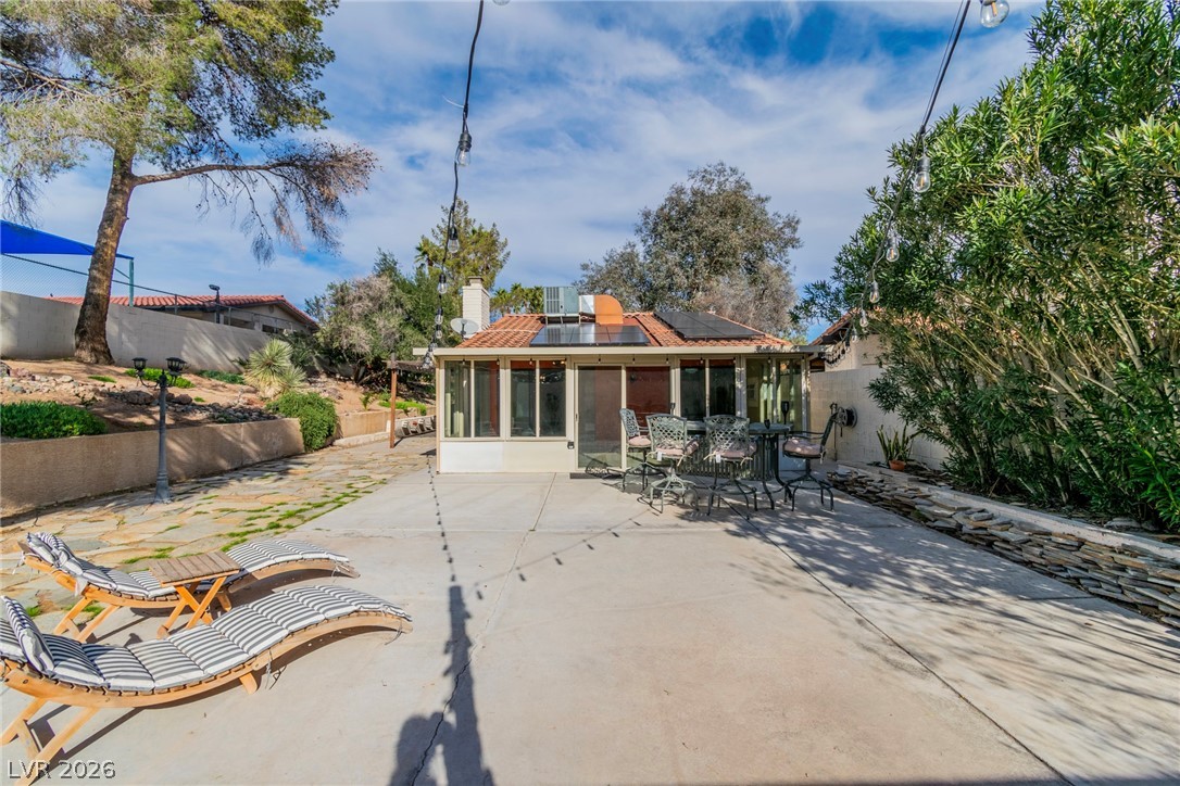 2457 Swan Lane Las Vegas NV 89121