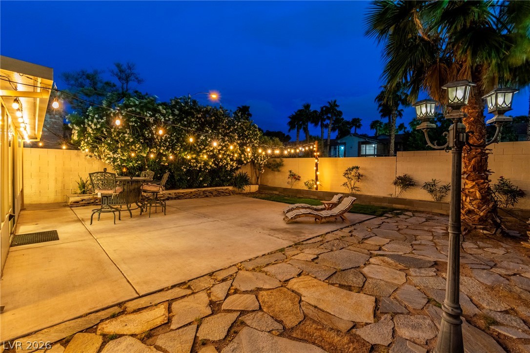 2457 Swan Lane Las Vegas NV 89121