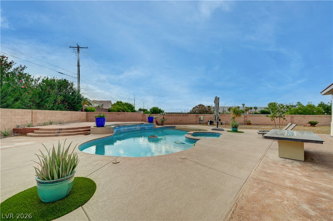 135 East Mesa Verde Lane Las Vegas NV 89123