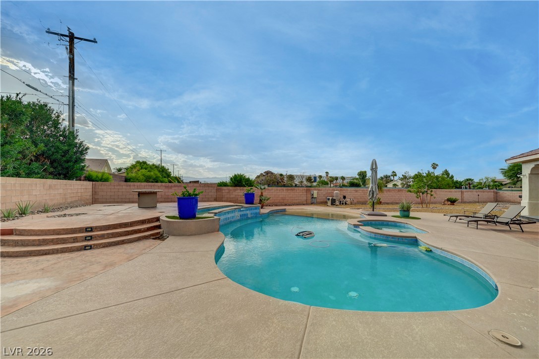 135 East Mesa Verde Lane Las Vegas NV 89123
