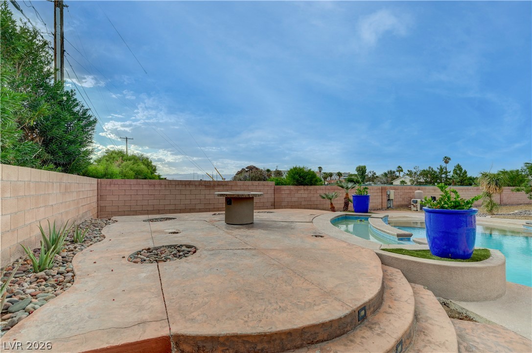 135 East Mesa Verde Lane Las Vegas NV 89123