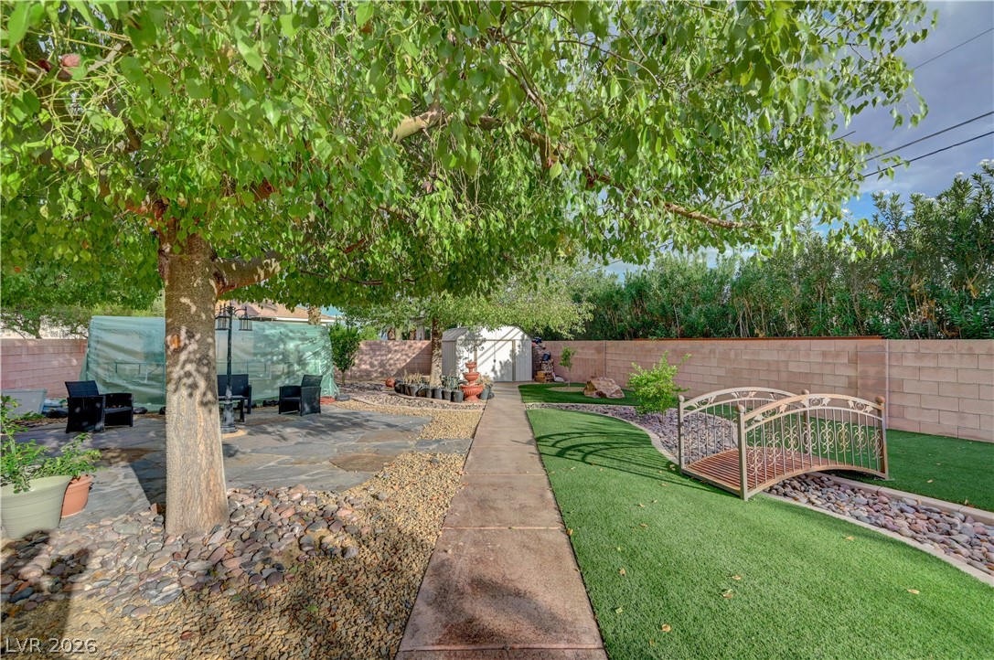 135 East Mesa Verde Lane Las Vegas NV 89123