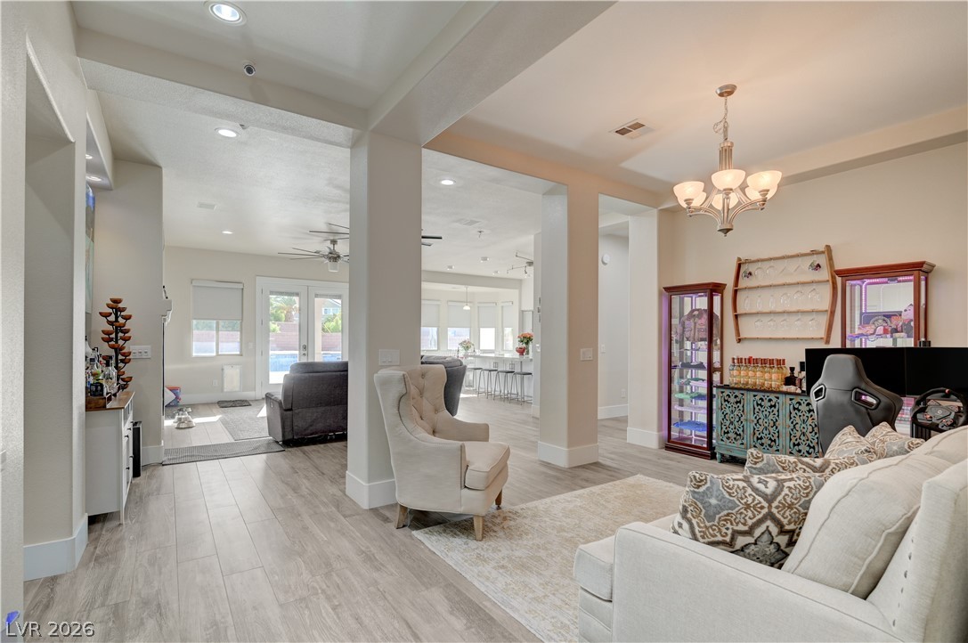 135 East Mesa Verde Lane Las Vegas NV 89123