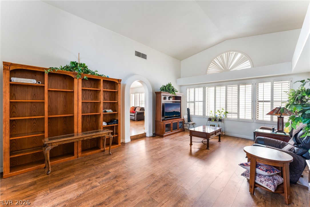 2305 Bear Valley Street Las Vegas NV 89128