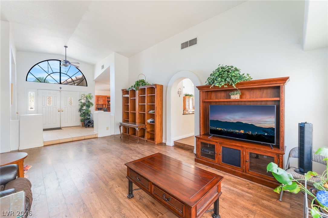 2305 Bear Valley Street Las Vegas NV 89128