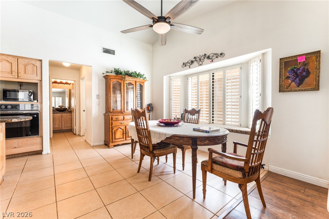 2305 Bear Valley Street Las Vegas NV 89128
