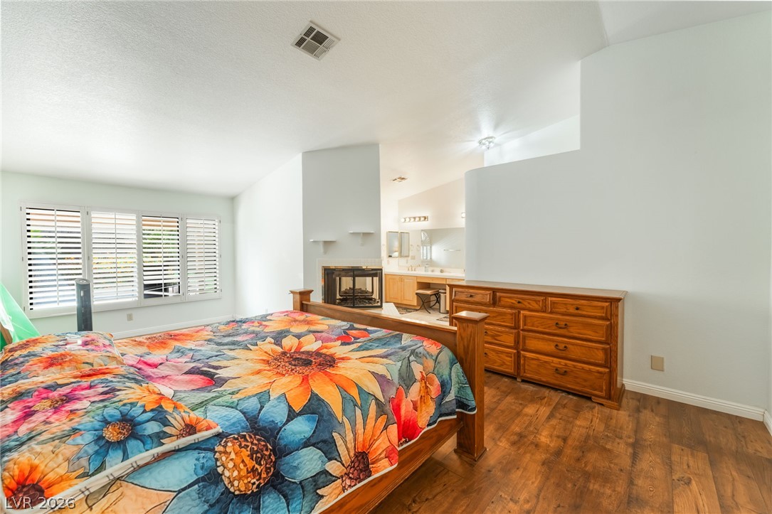 2305 Bear Valley Street Las Vegas NV 89128