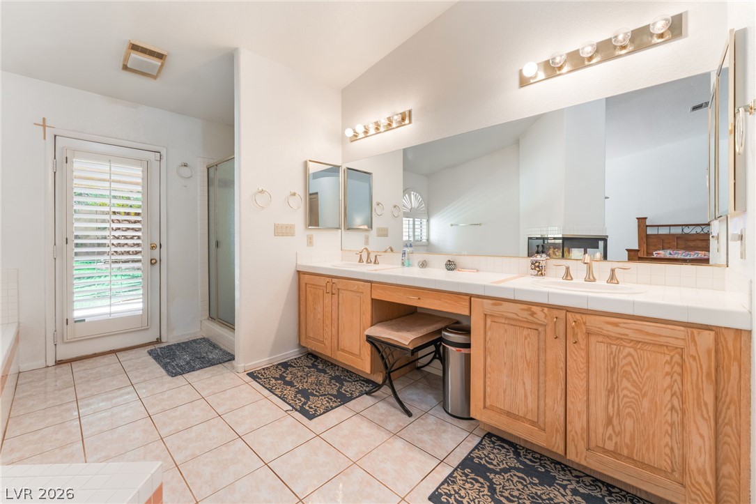 2305 Bear Valley Street Las Vegas NV 89128